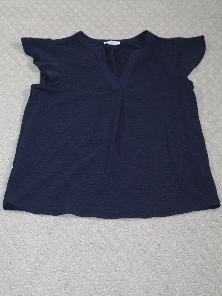 Calvin Klein Size M Navy Blue Crepe Flutter Short Sleeve Blouse